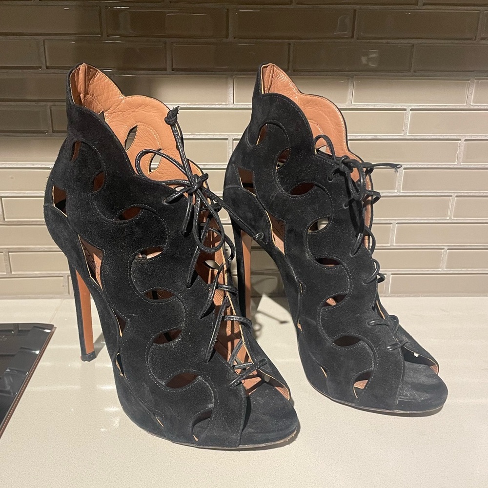 ALAÏA heels